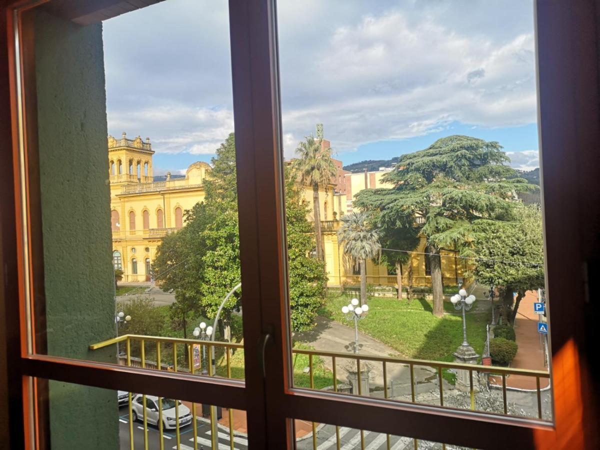 Appartement Benvenuti A Casa Incerpi à Montecatini Terme Extérieur photo